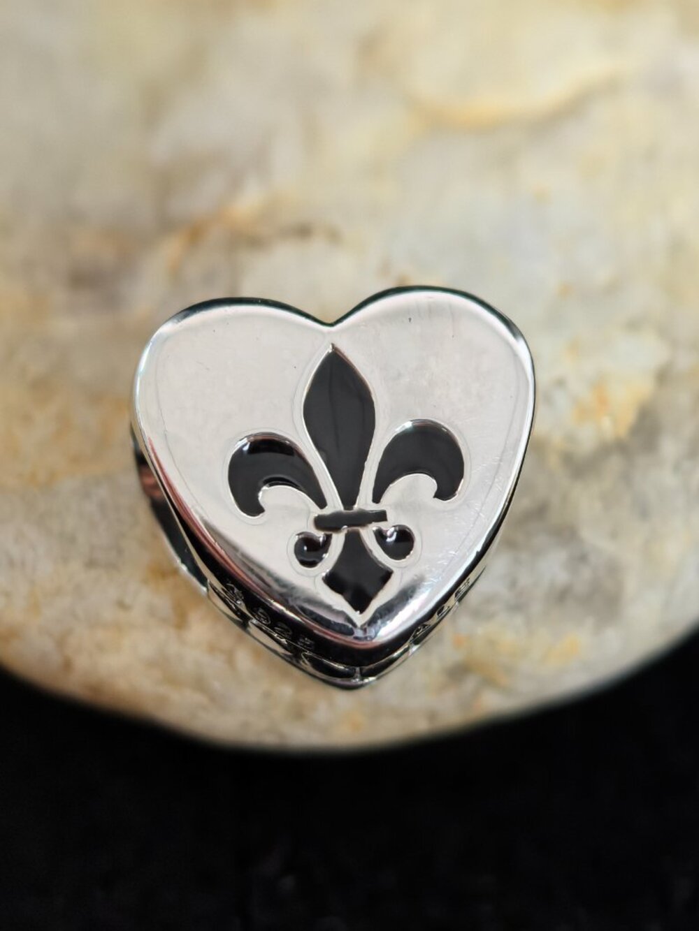 Pandora New Orleans Exclusive Travel Heart Charm, S925 Silver Jewelry (Women's)